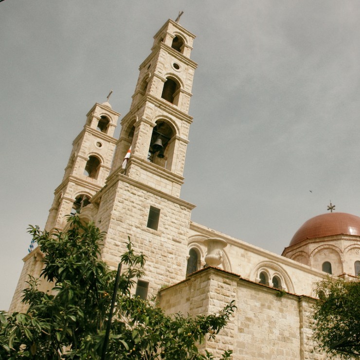 De kerk. Foto's © Alfred Muller