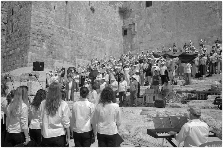 De trappen aan de zuidzijde van de Tempelberg hebben eerder gediend voor bijeenkomsten van christenen.  Foto: © Alfred Muller 