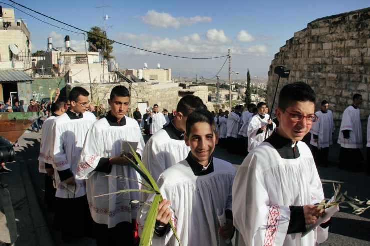 Palmesondag 20.3.2016 (Foto Vid ar Norberg) Prestestudenter-1