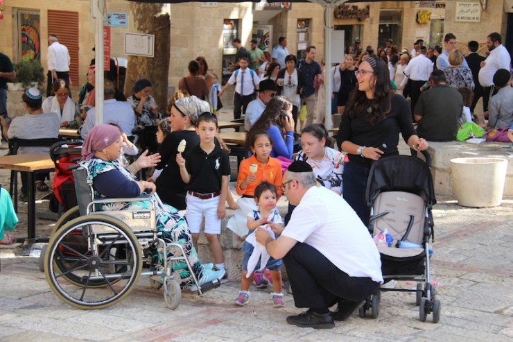 UDF Lovhyttefest 8.10.2017 famili e i Gamlebyen (Heljä Norberg)