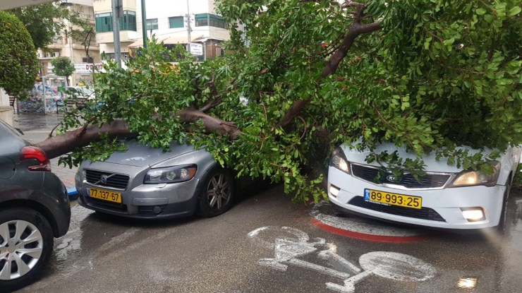 Zware storm teistert Israël