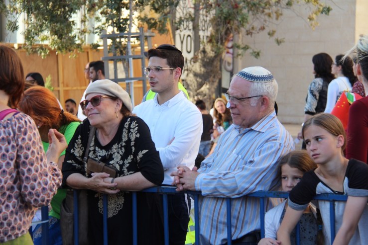 David og Sara Bedein, Jerusalem-marsj 27. 9.2018 løvhyttefest (Heljä Norberg 2 (1).jpg