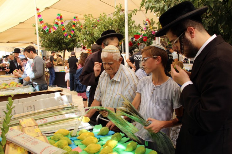 Lovhyttefest 2018, kjop av lul av 15 (Foto Heljä Norberg)