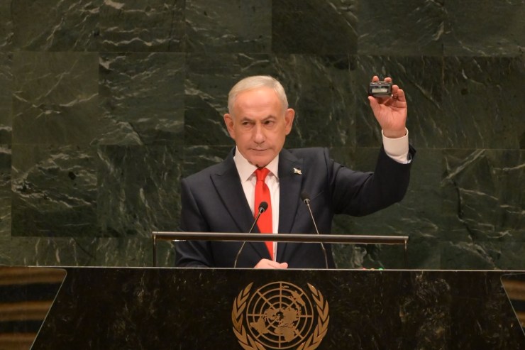 Netanyahu weerlegt beschuldiging genocide